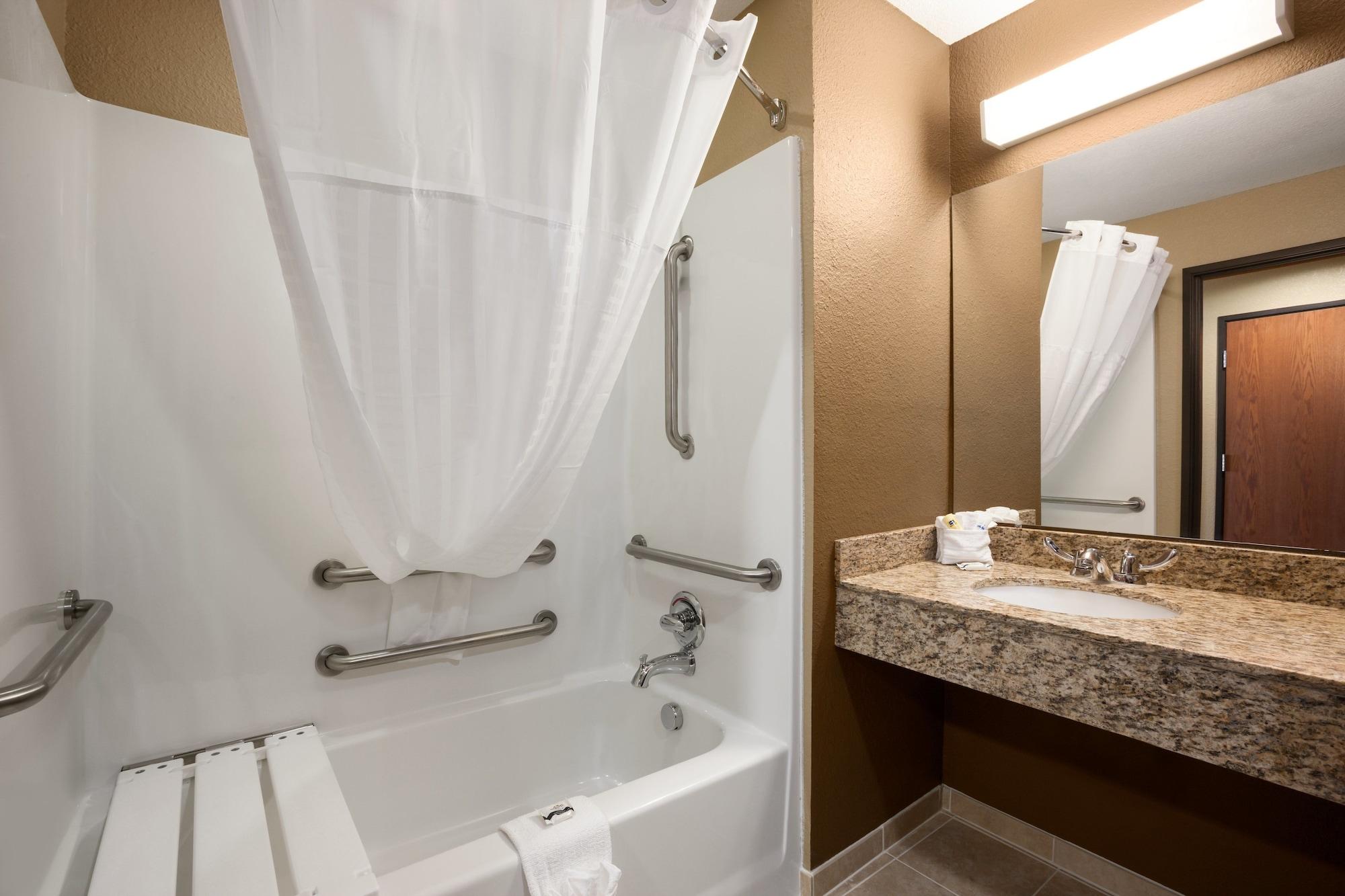 Microtel Inn & Suites Cotulla Extérieur photo