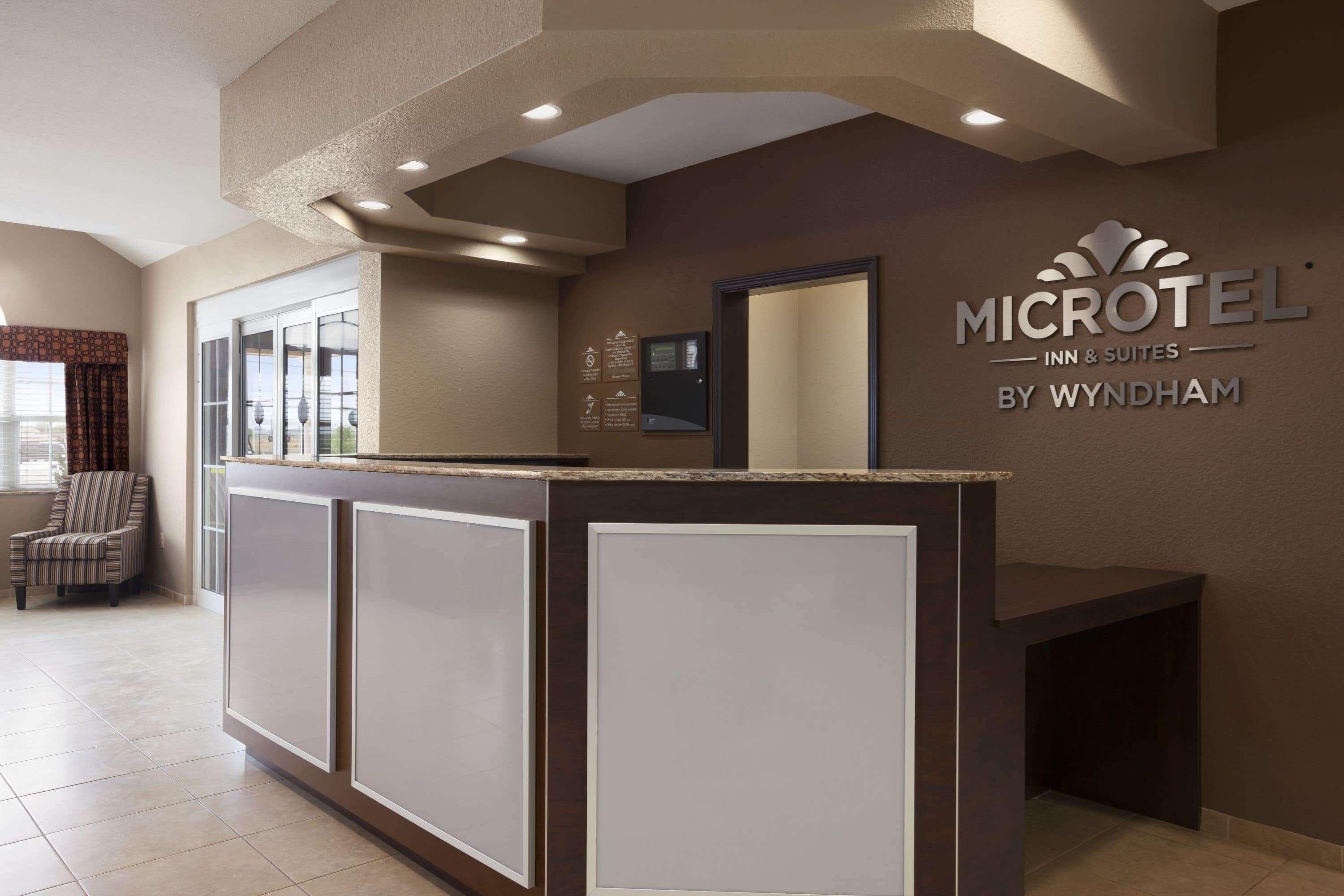 Microtel Inn & Suites Cotulla Extérieur photo